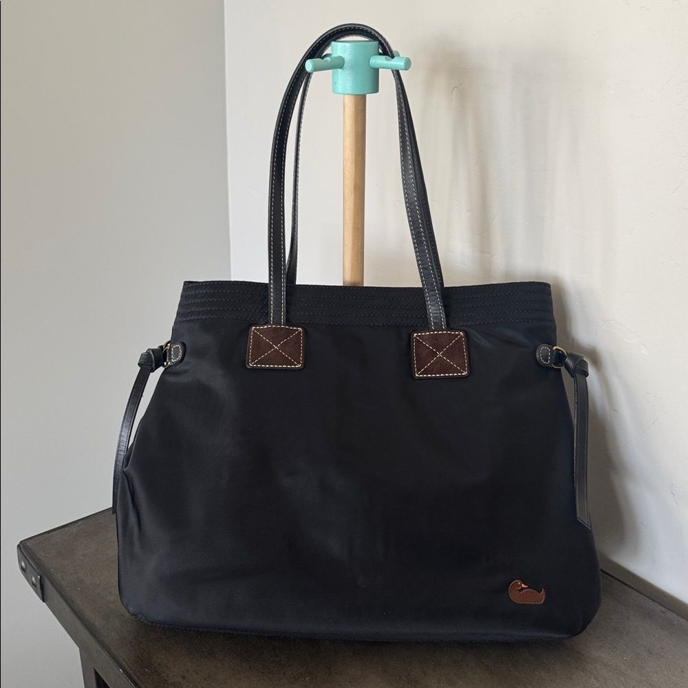 DOONEY & BOURKE Handbag Purse Black Leather Nylon Shoulder Bag Casual Tote GUC